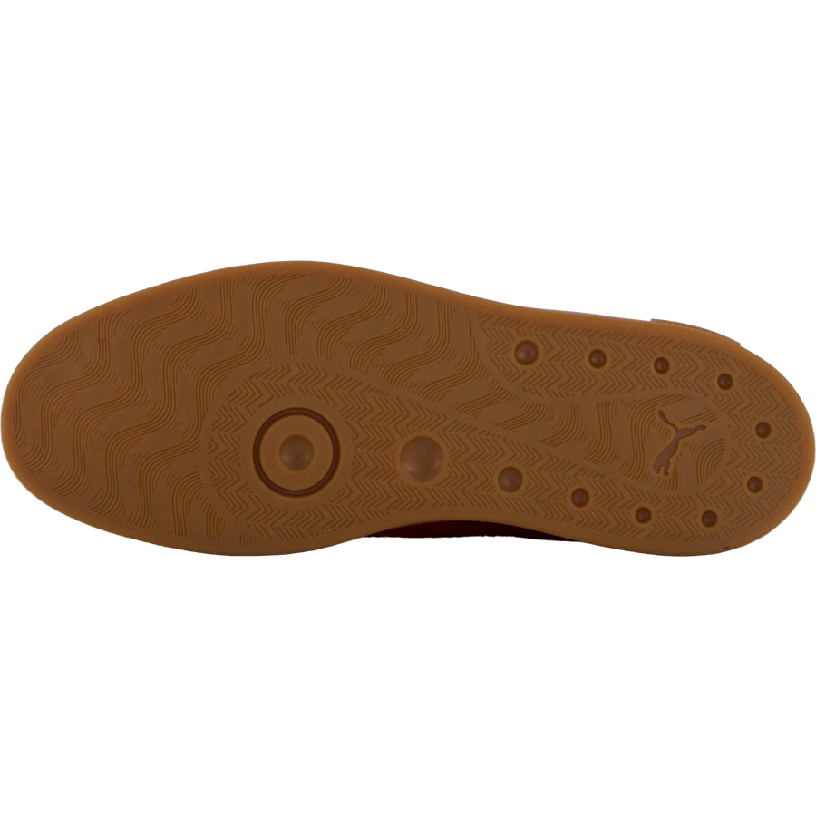 PUMA Club II Era - Retro Fotbollsdesign & Komfort Skor