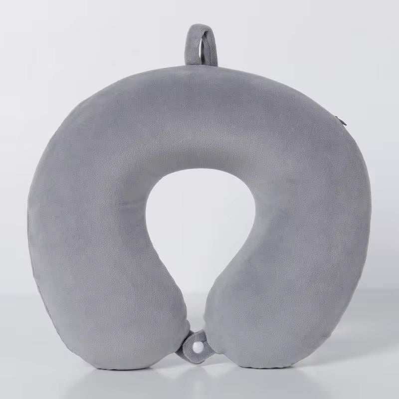 Nackkudde i memory foam, ergonomisk U-design, tvättbart överdrag
